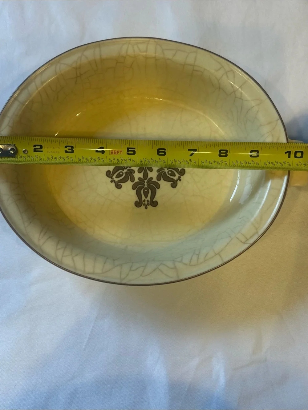 Vintage Pfaltzgraff Ceramic Serving Bowls with Decorative Medallion  set of 2